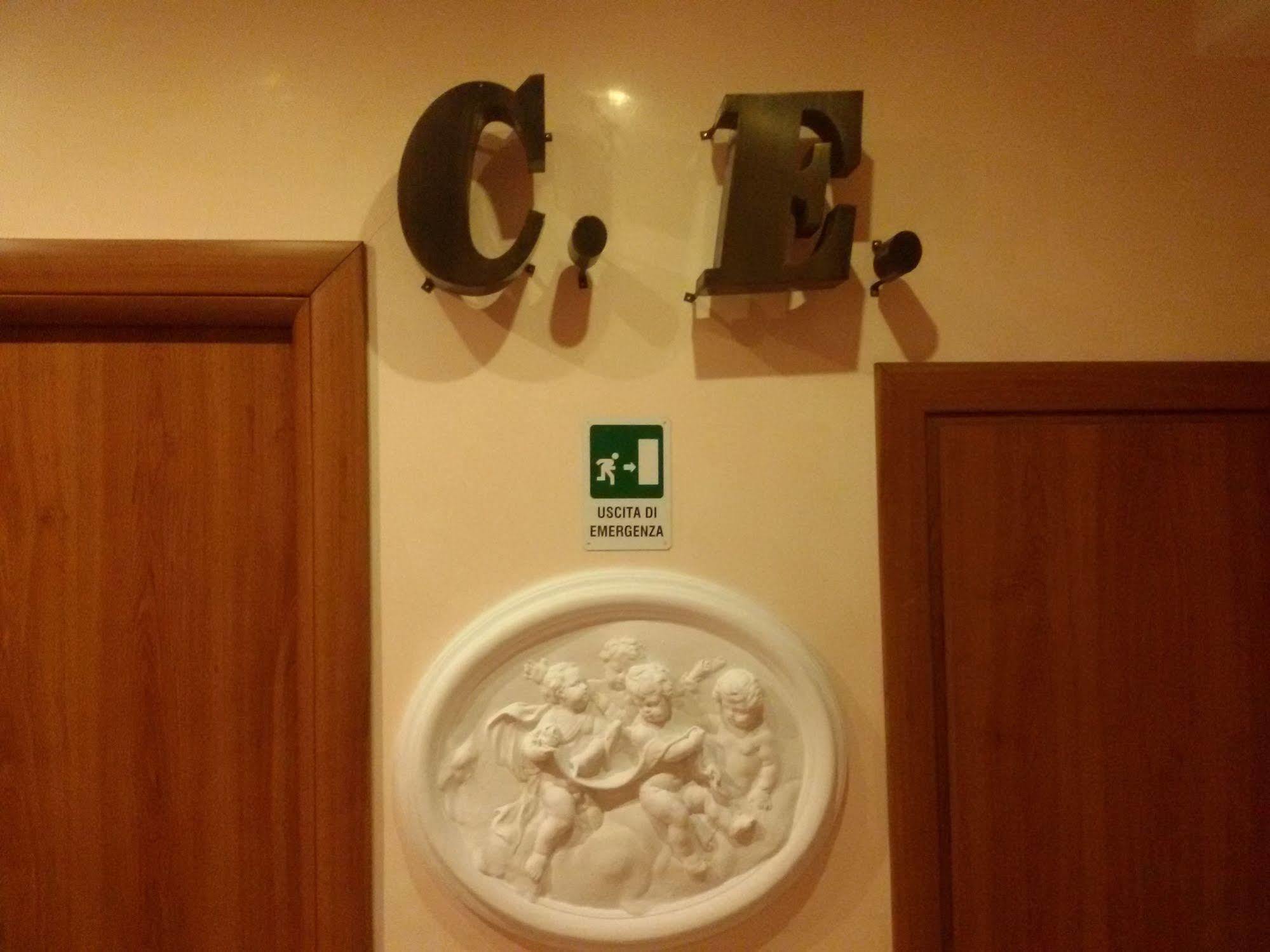 Pensión Citta Eterna 2*
